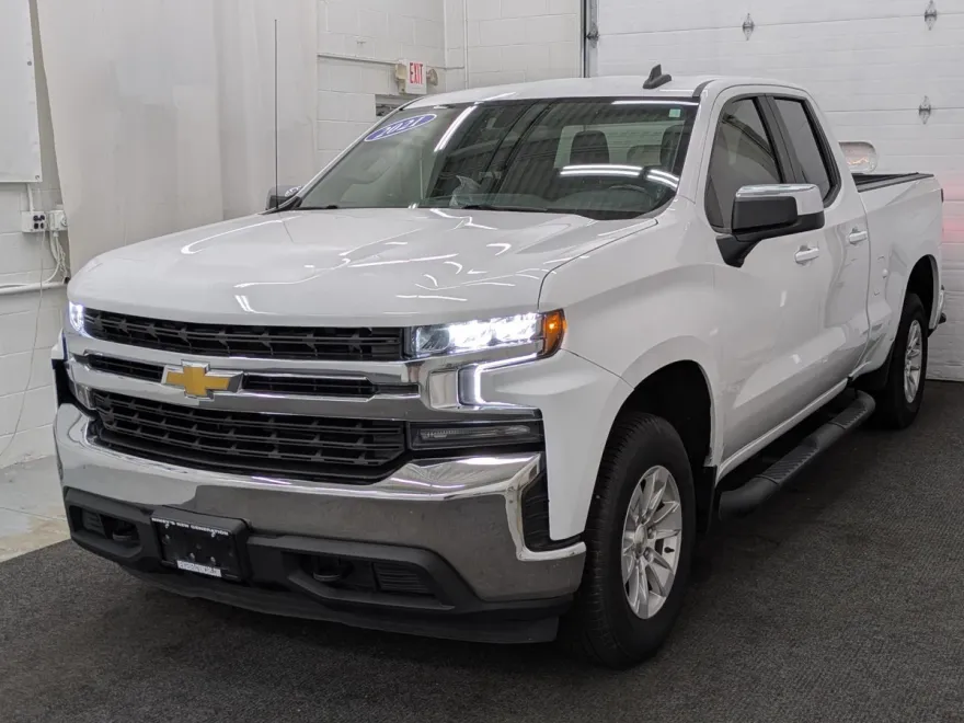 2021 Chevrolet Silverado 1500 photo 1