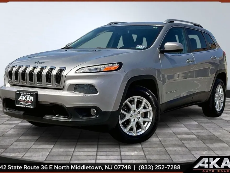 2017 Jeep Cherokee Latitude photo 1