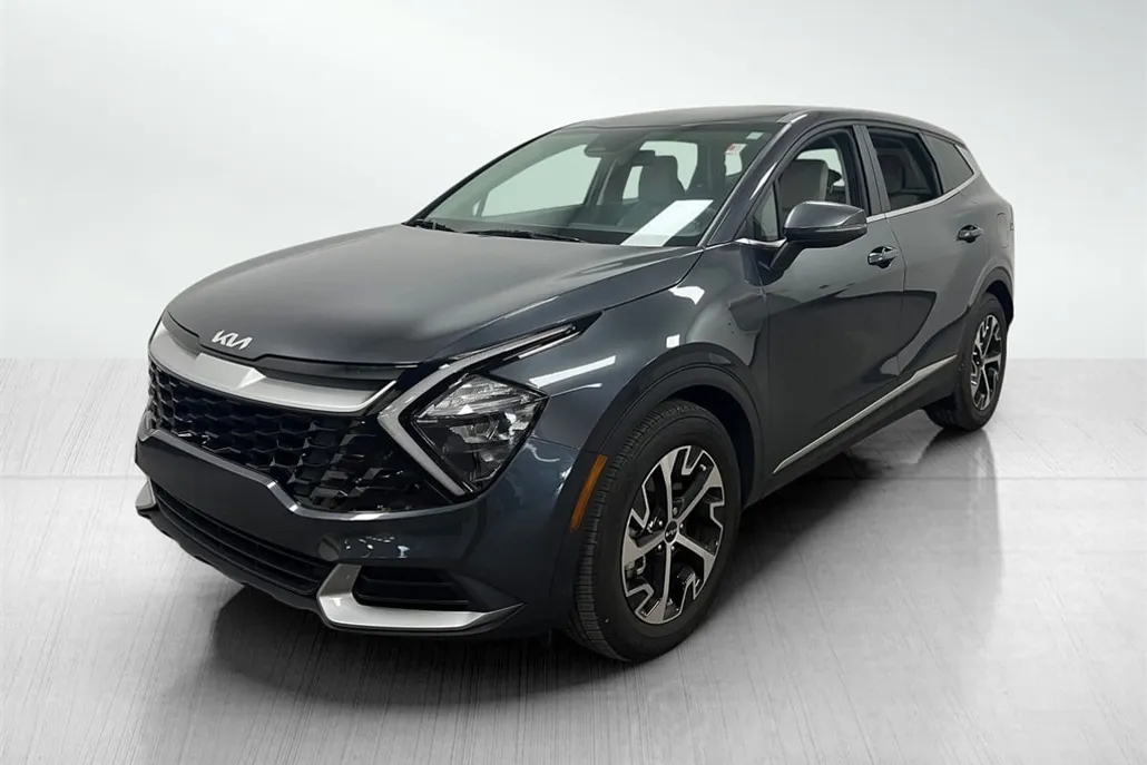 2023 Kia Sportage EX photo 1