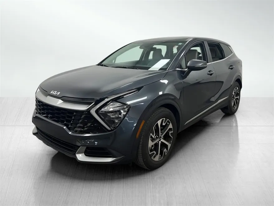 2023 Kia Sportage EX photo 1
