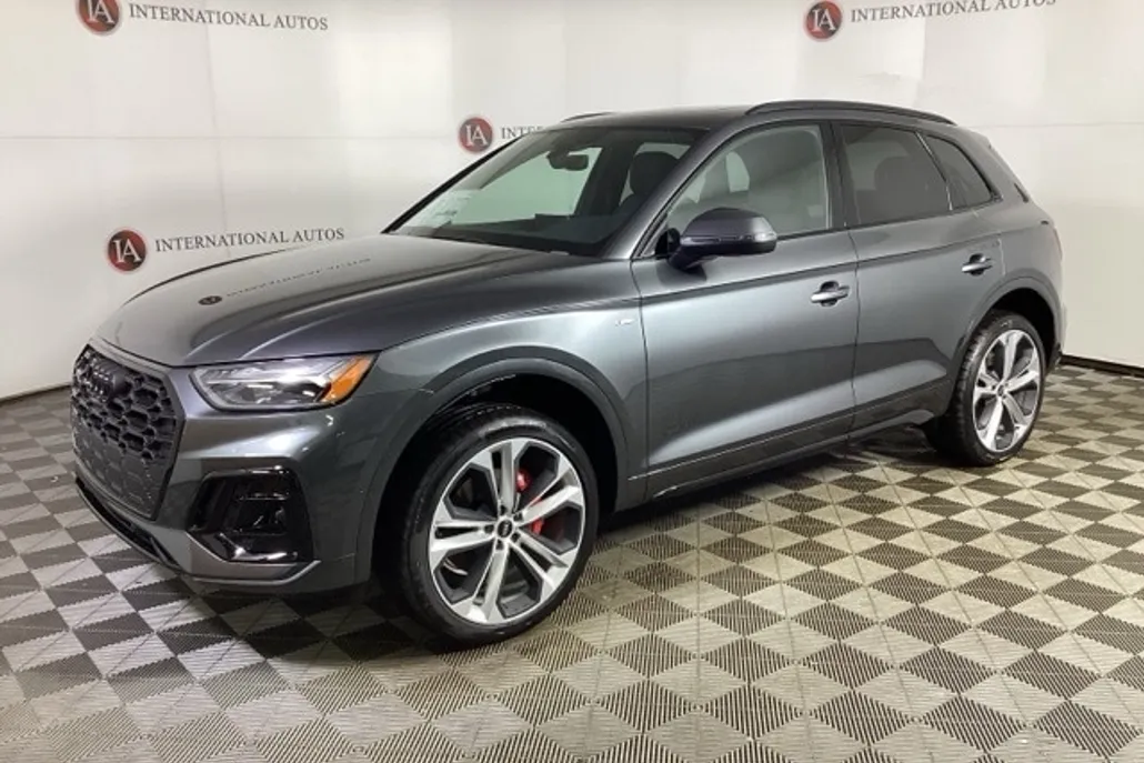 2025 Audi Q5 45 S line Premium Plus photo 1