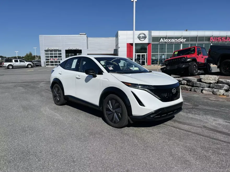 2024 Nissan ARIYA Engage photo 1