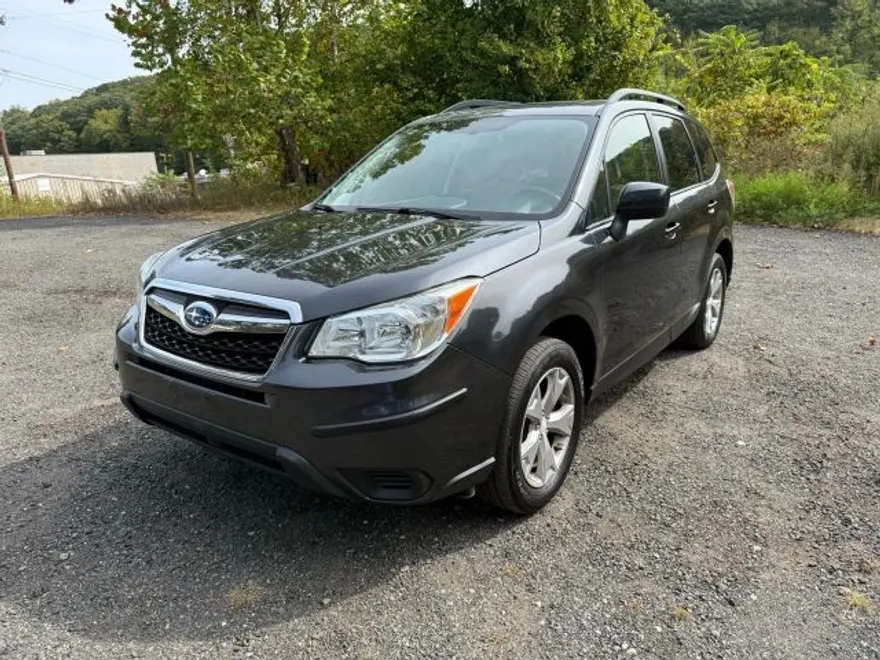 2016 Subaru Forester 2.5i Premium Sport photo 1