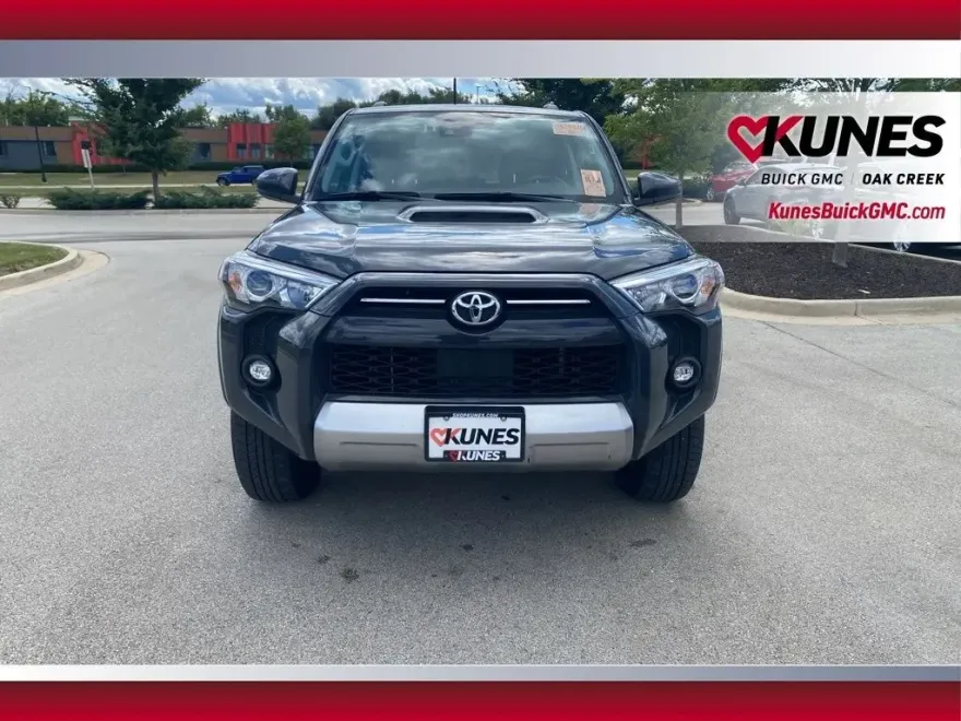 2024 Toyota 4Runner TRD Off-Road photo 1