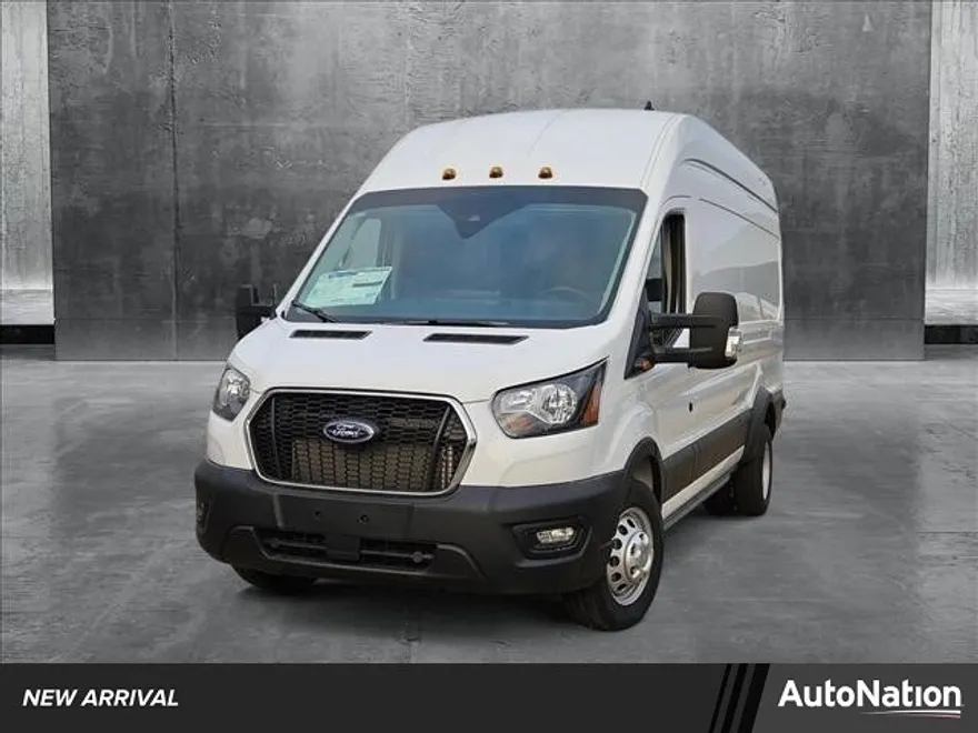2025 Ford Transit photo 1