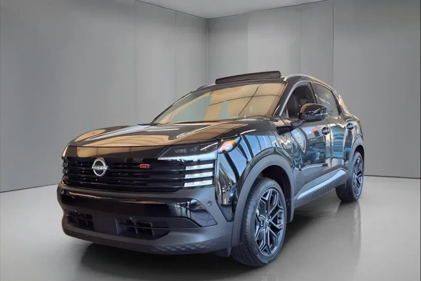 2025 Nissan Kicks SR photo 1