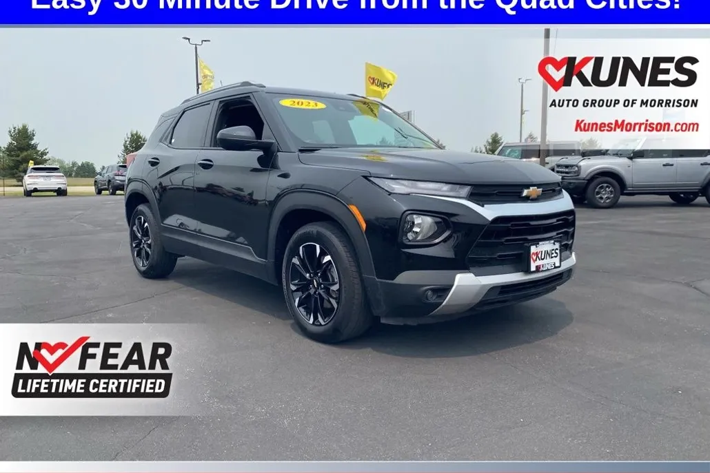 2023 Chevrolet Trailblazer LT photo 1