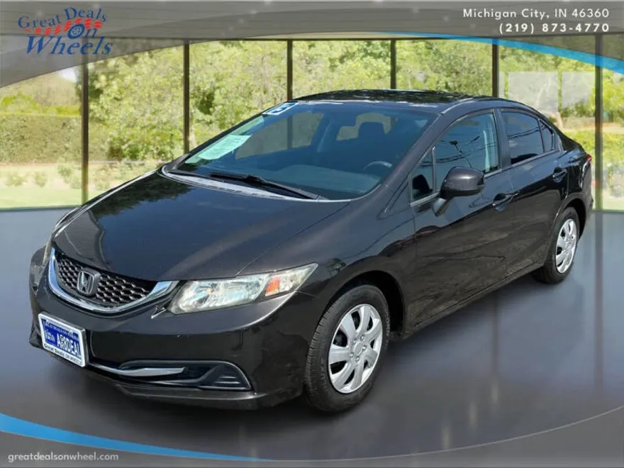 2013 Honda Civic LX photo 1
