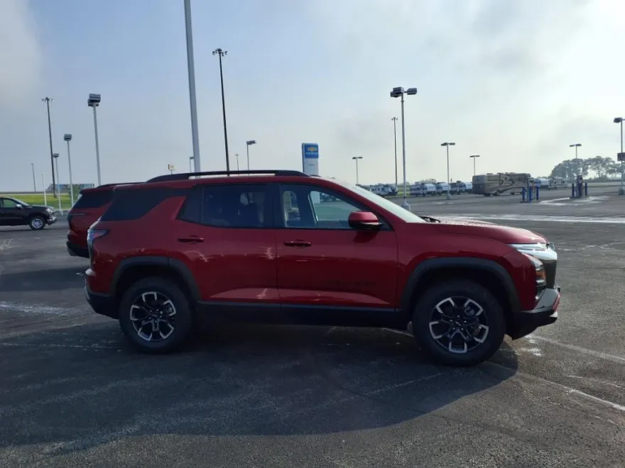 2026 Chevrolet Equinox ACTIV photo 1