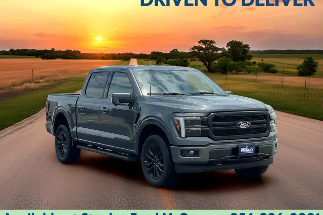 2025 Ford F-150 Lariat photo 1