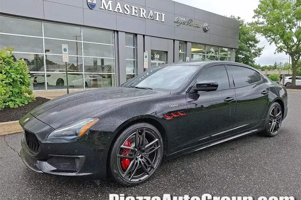 2021 Maserati Quattroporte Trofeo photo 1