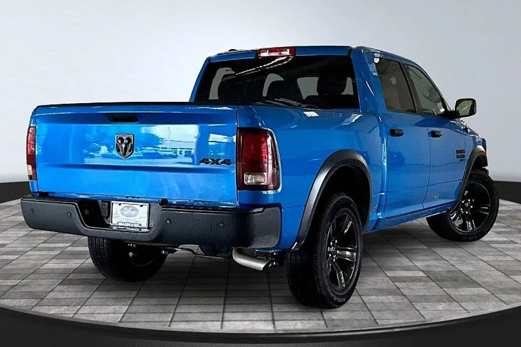 2024 Ram 1500 Classic SLT photo 1
