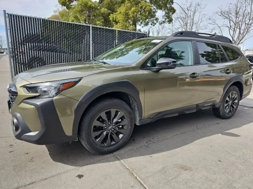 2024 Subaru Outback Onyx Edition photo 1