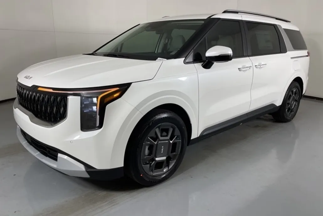 2026 Kia Carnival EX photo 1