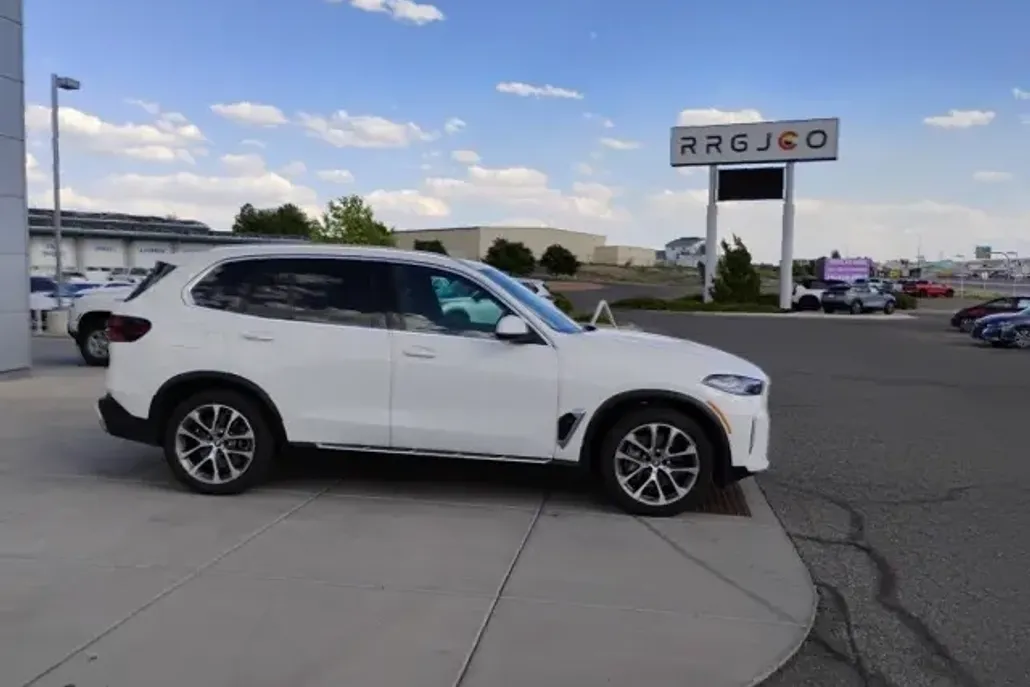 2024 Bmw X5 xDrive50e photo 1