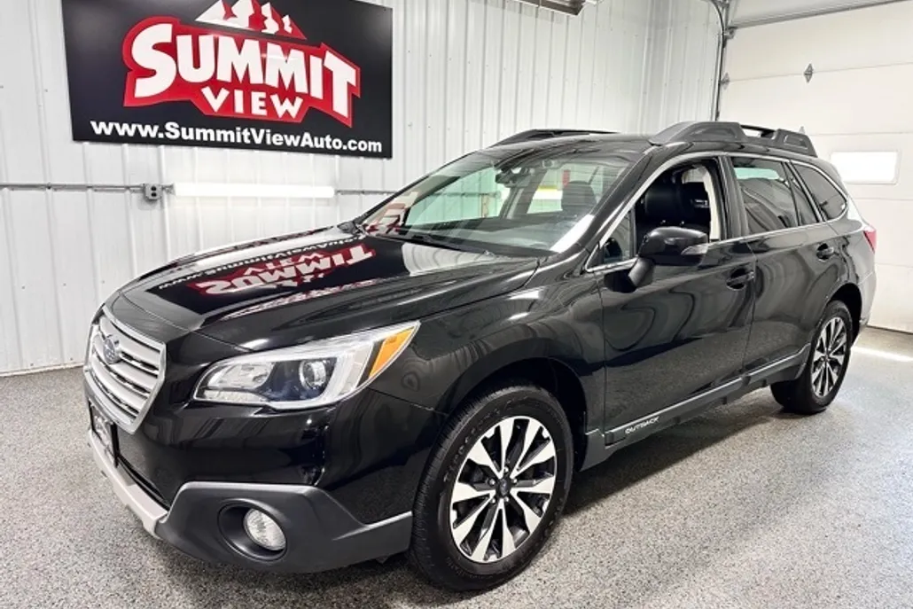 2017 Subaru Outback 2.5i Limited photo 1