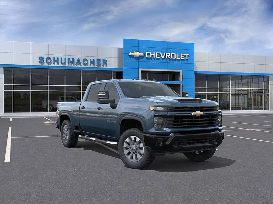 2026 Chevrolet Silverado 2500HD Custom photo 1