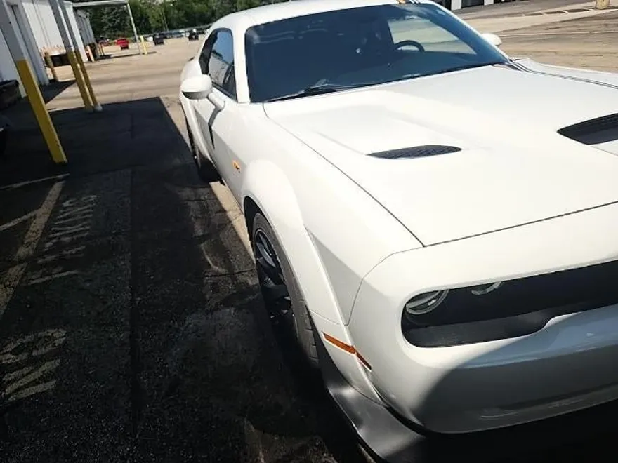 2022 Dodge Challenger R/T Scat Pack Widebody photo 1