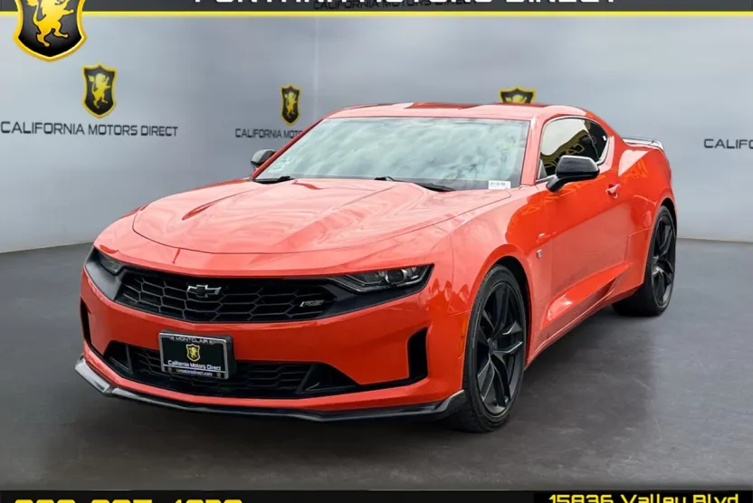 2020 Chevrolet Camaro 2LT photo 1