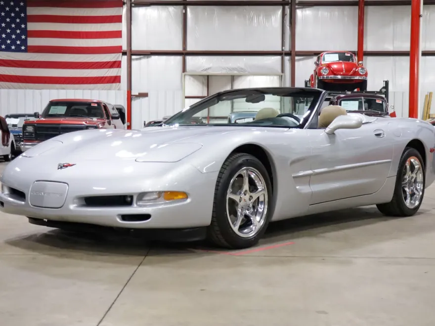 2000 Chevrolet Corvette Convertible photo 1