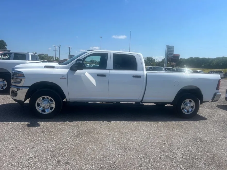 2026 Ram 2500 Tradesman photo 1