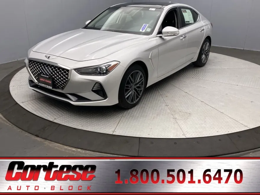 2019 Genesis G70 2.0T Advanced photo 1