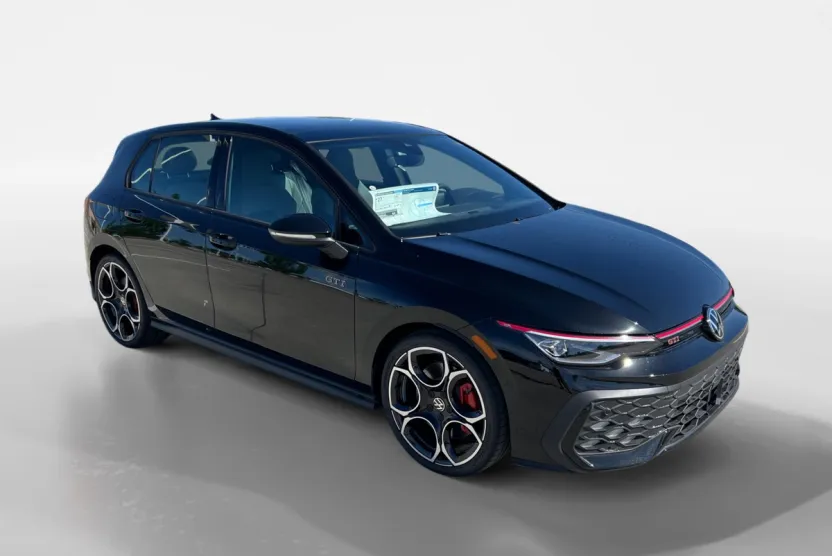 2025 Volkswagen Golf GTI Autobahn photo 1