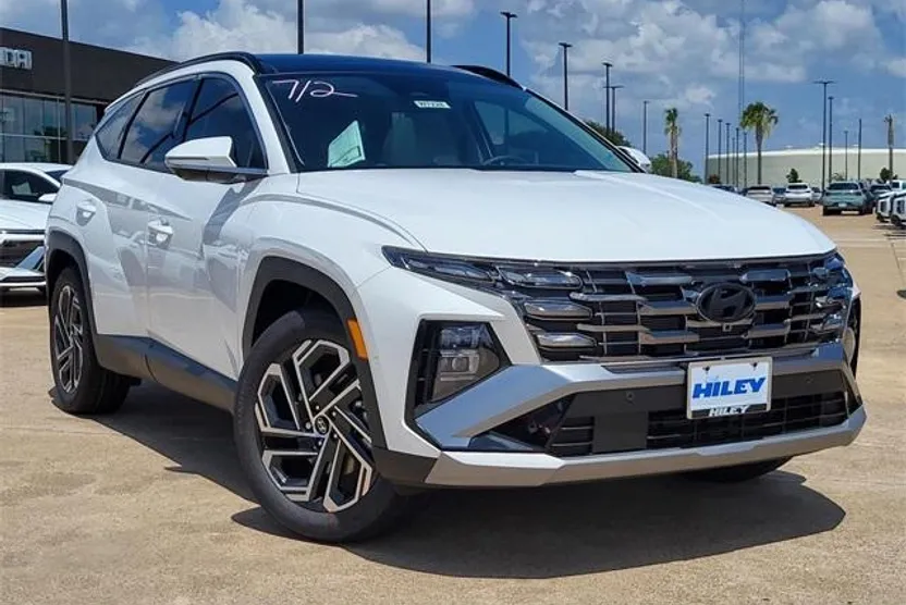 2025 Hyundai Tucson Limited photo 1