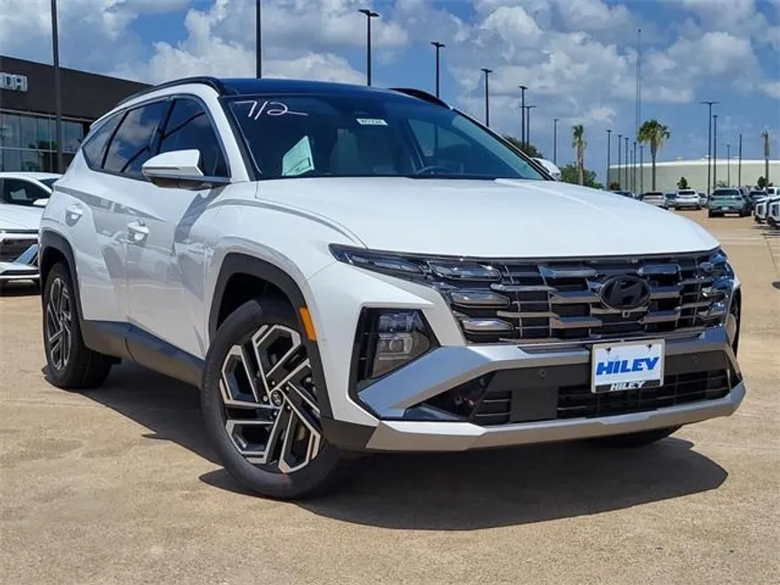 2025 Hyundai Tucson Limited photo 1