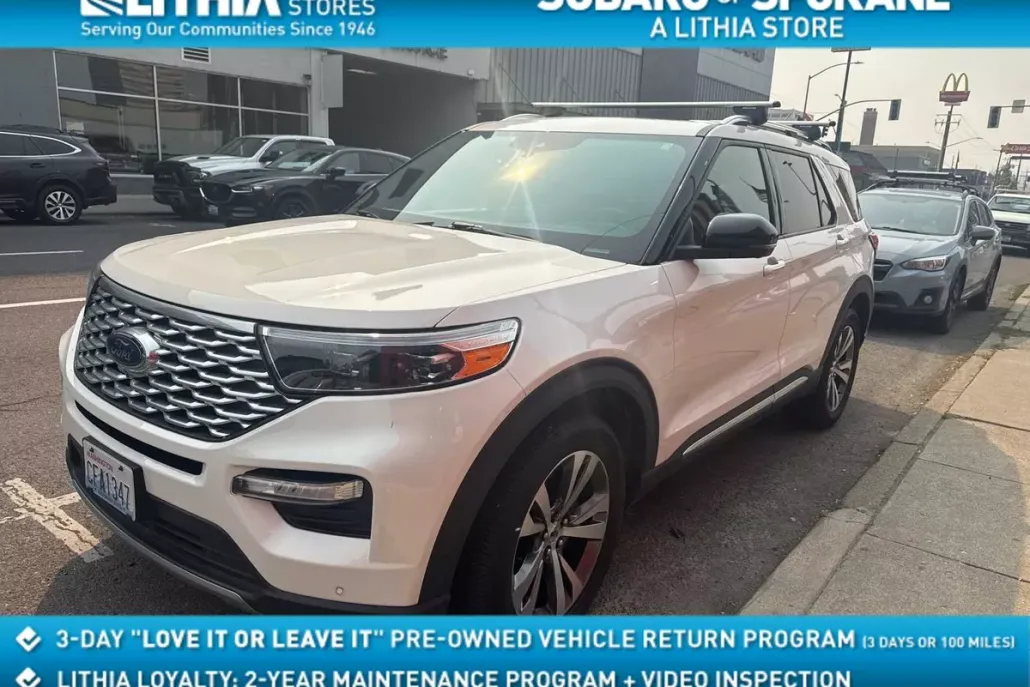 2020 Ford Explorer Platinum photo 1