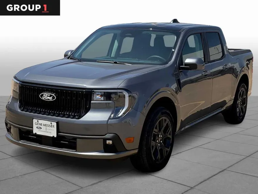 2025 Ford Maverick photo 1