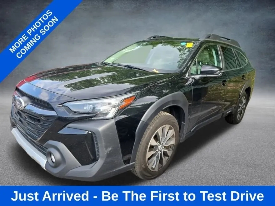2023 Subaru Outback Limited photo 1