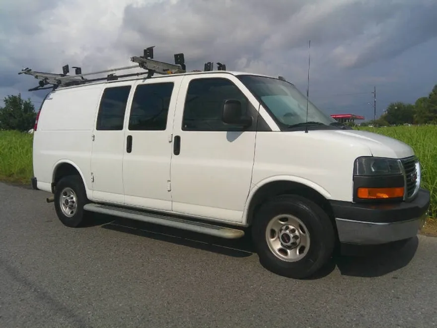 2023 Gmc Savana 2500 Cargo photo 1