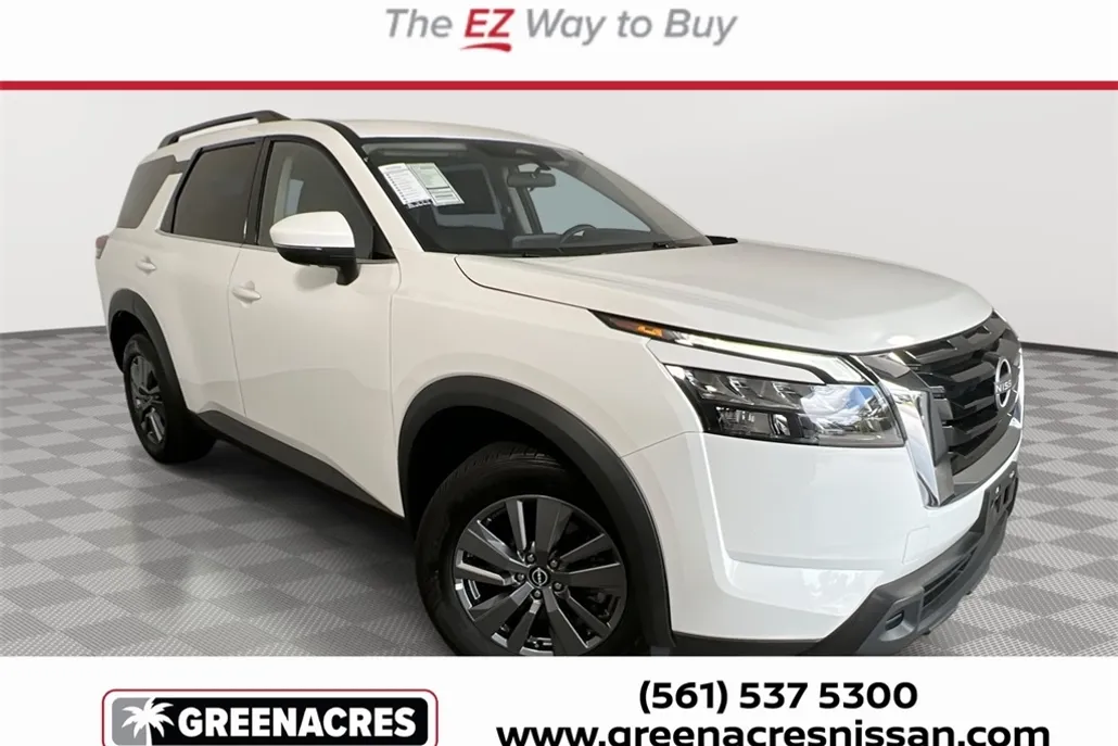 2024 Nissan Pathfinder SV photo 1