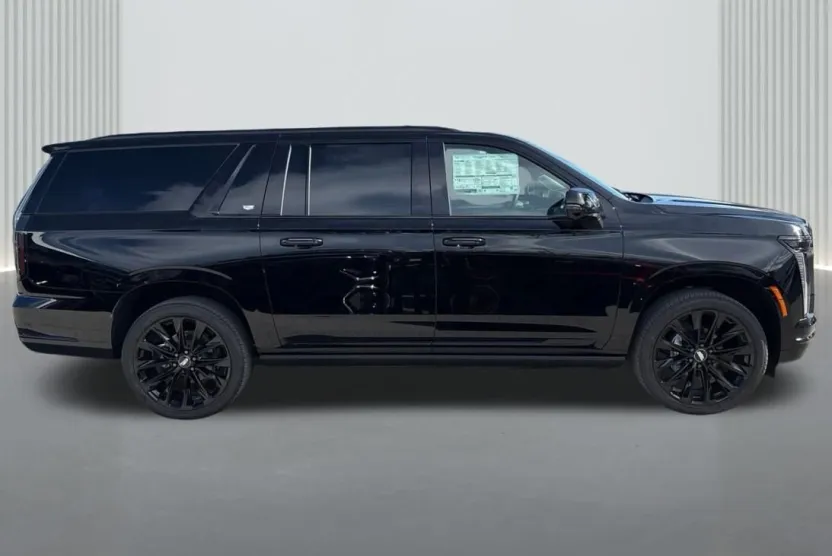 2025 Cadillac Escalade ESV Sport Platinum photo 1
