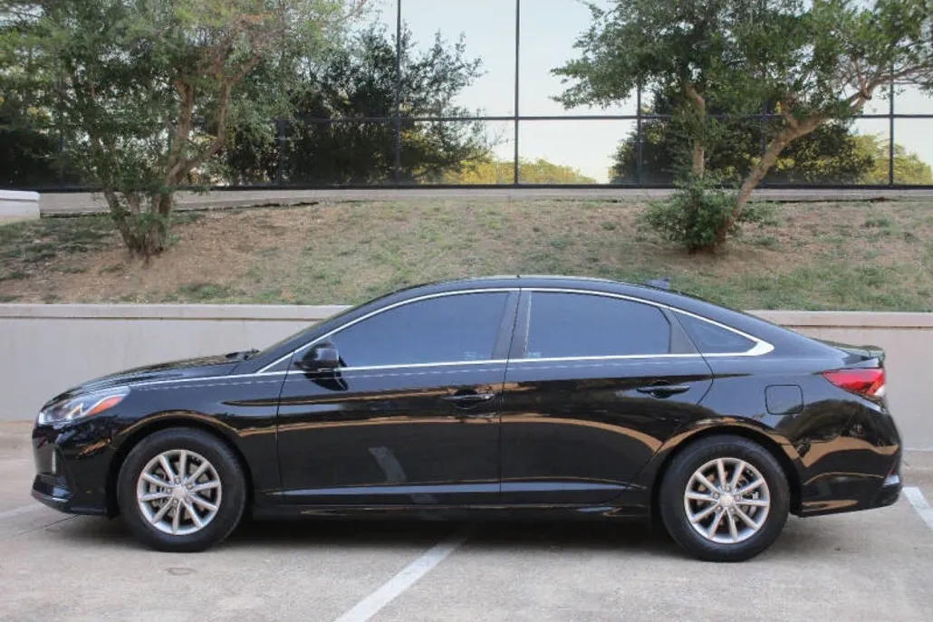 2018 Hyundai Sonata SE Eco photo 1
