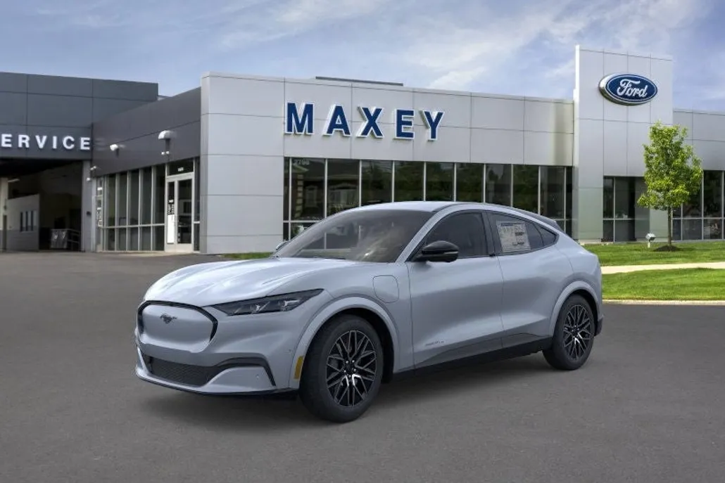 2025 Ford Mustang Mach-E Premium photo 1