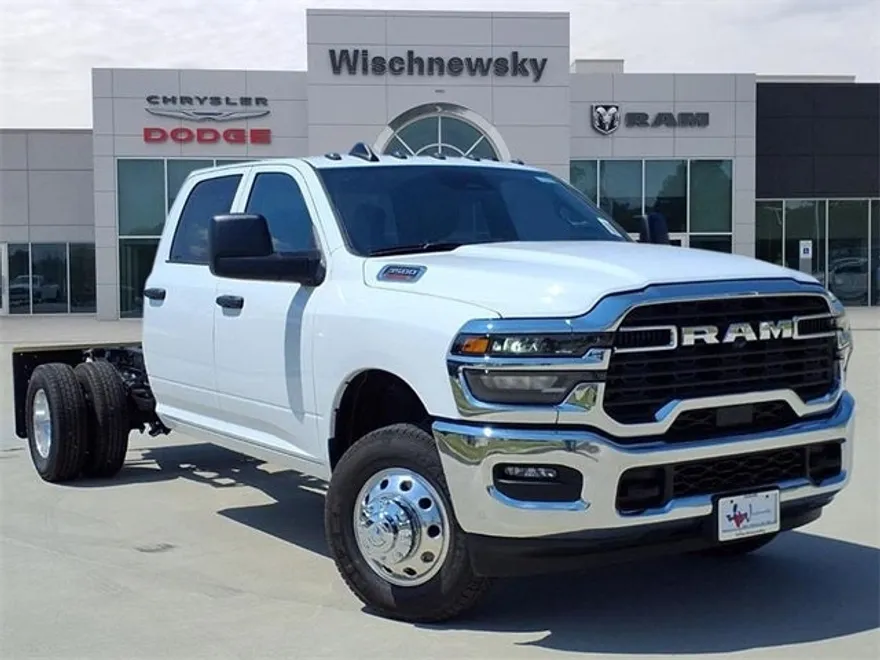 2026 Ram 3500 Tradesman photo 1