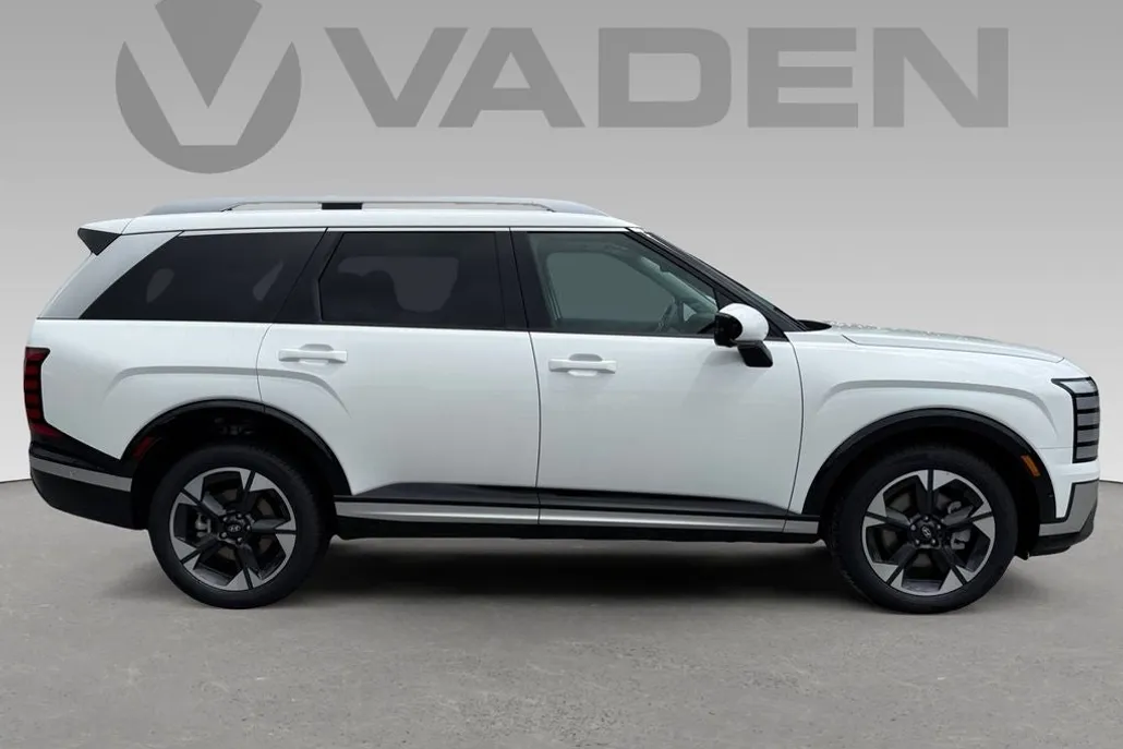 2026 Hyundai Palisade Limited photo 1