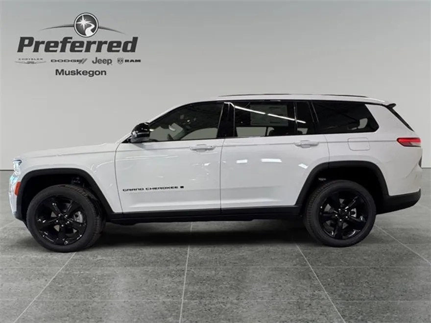 2025 Jeep Grand Cherokee Limited photo 1