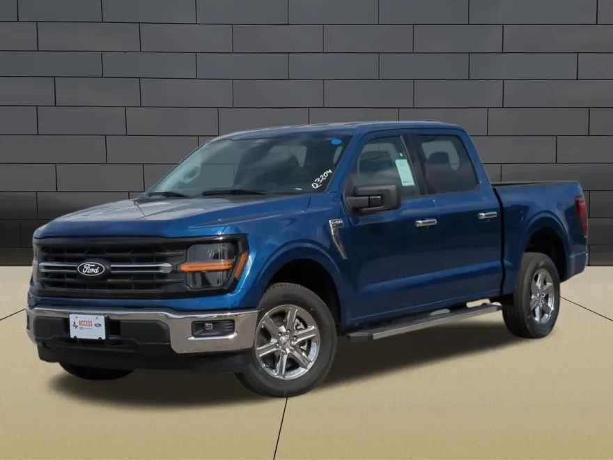 2025 Ford F-150 XLT photo 1