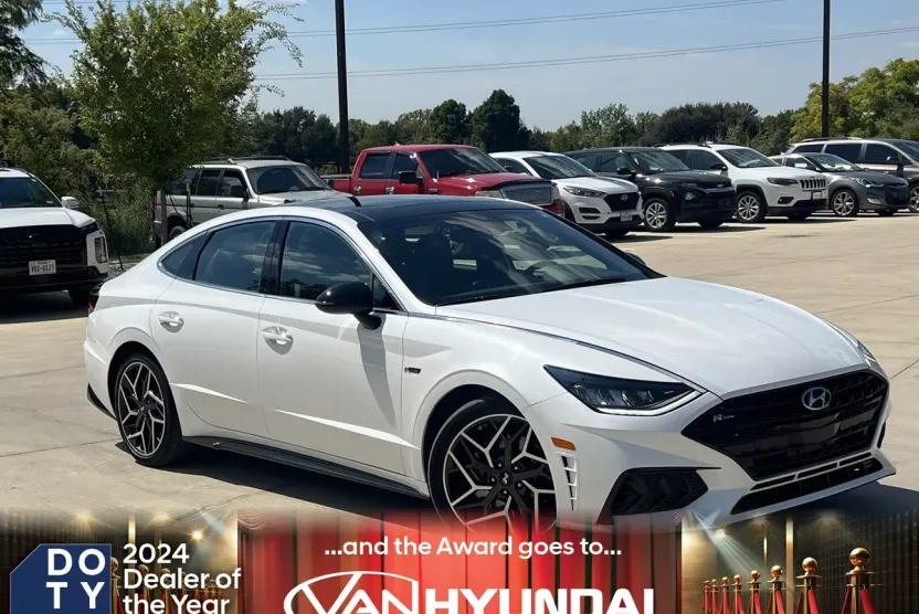 2022 Hyundai Sonata N Line photo 1