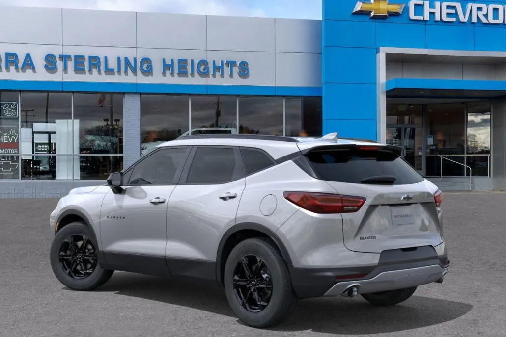2025 Chevrolet Blazer 2LT photo 1