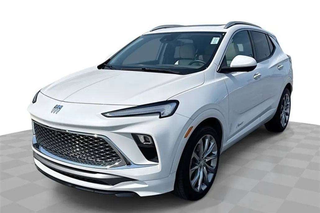 2024 Buick Encore GX Avenir photo 1