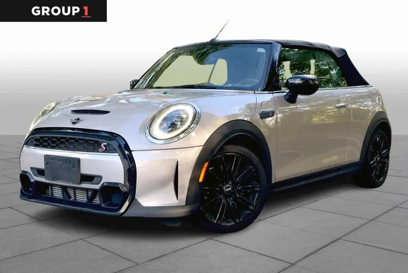 2023 Mini Cooper Convertible S photo 1