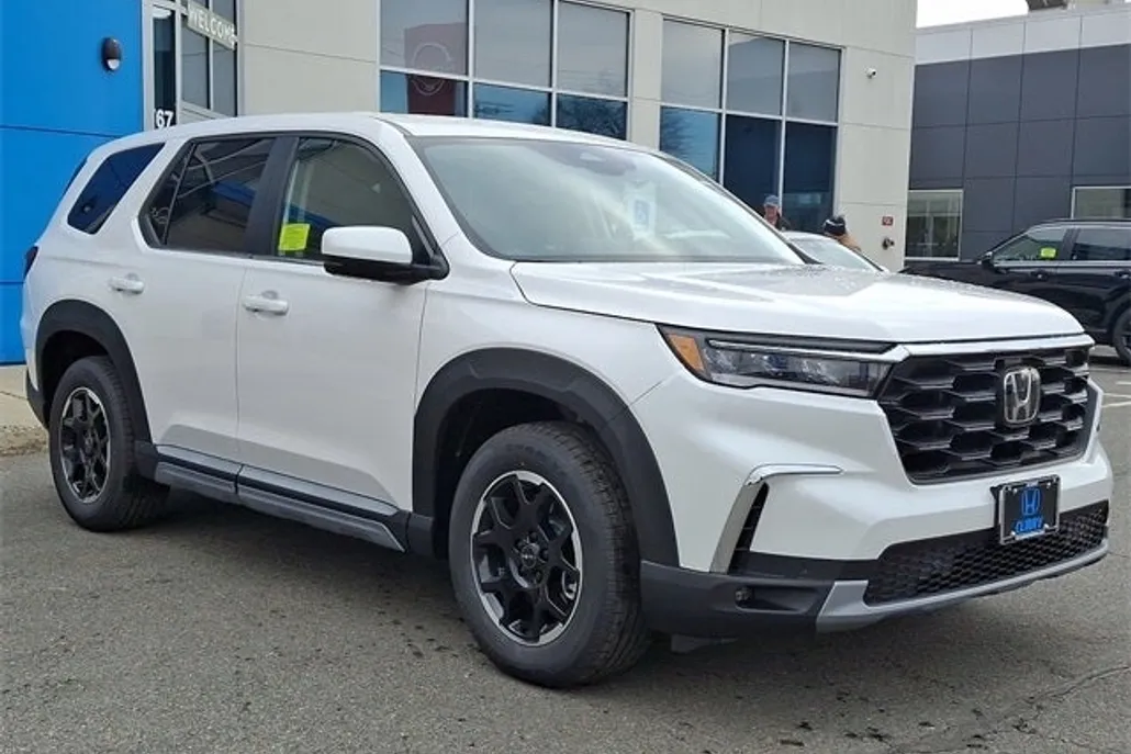 2025 Honda Pilot EX-L photo 1