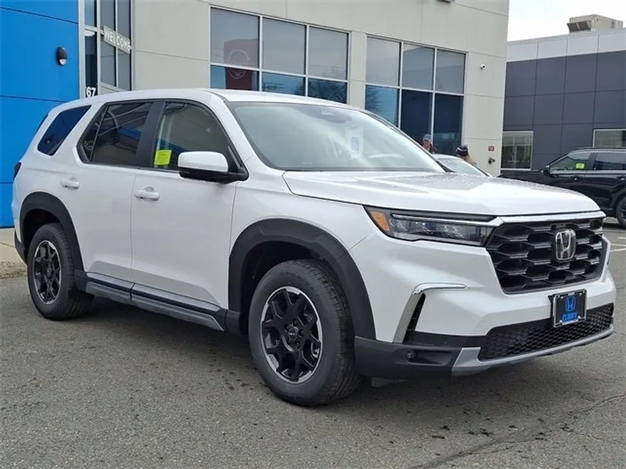 2025 Honda Pilot EX-L photo 1