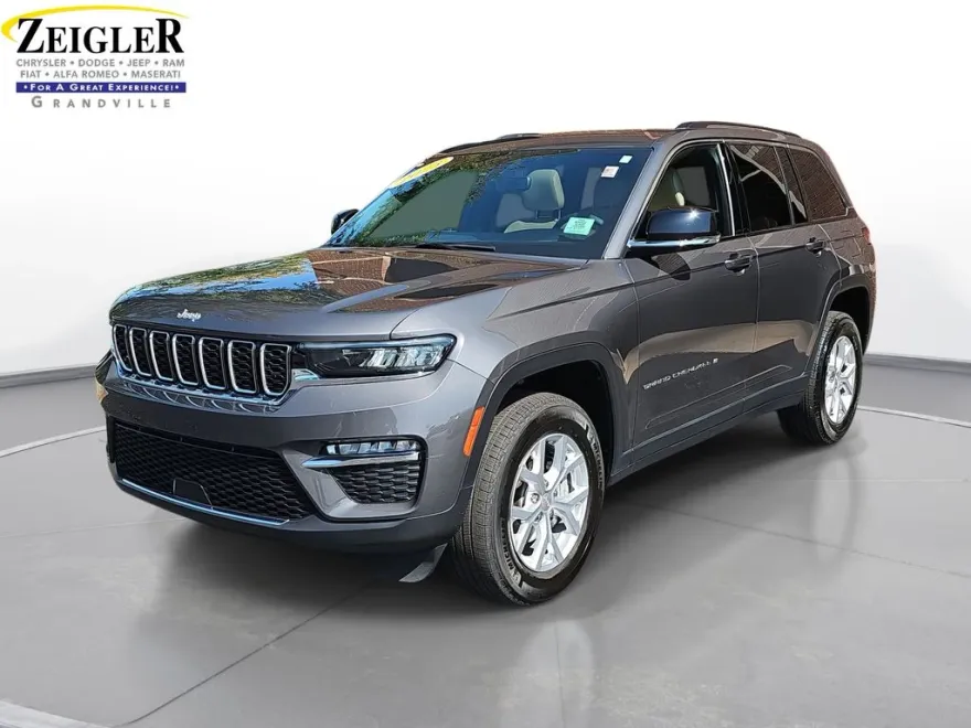 2023 Jeep Grand Cherokee Limited photo 1