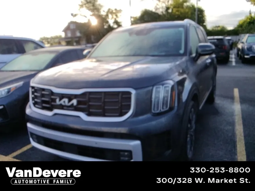 2023 Kia Telluride SX photo 1