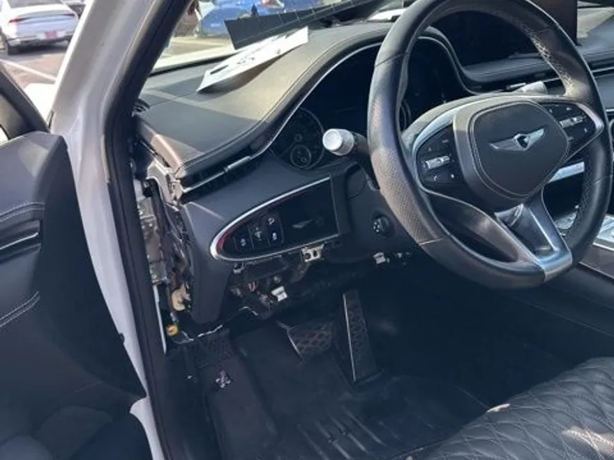 2023 Genesis GV70 3.5T Sport photo 1